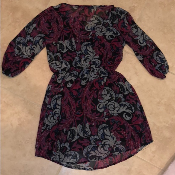 S Dress - Picture 3 of 3